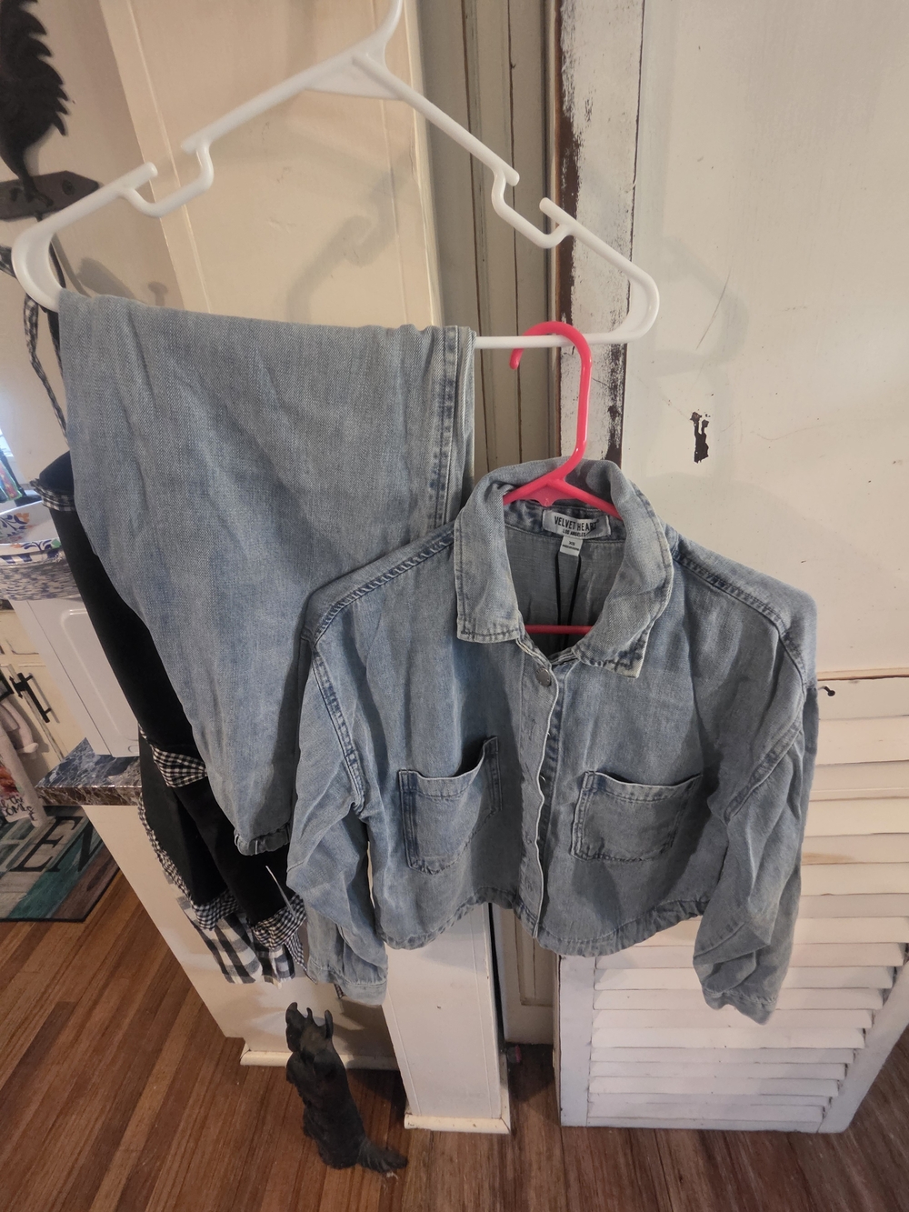 light-wash denim matching set from Velvet Heart Los Angeles